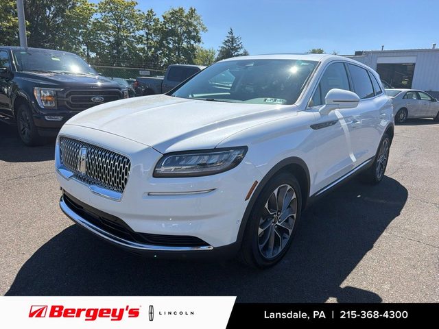 2023 Lincoln Nautilus Reserve AWD photo