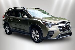 2023 Subaru Ascent Premium AWD photo