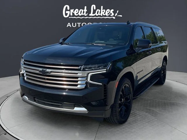 2023 Chevrolet Suburban High Country 4WD photo