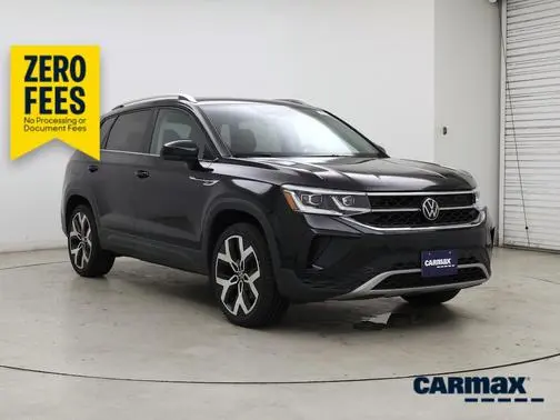 2023 Volkswagen Taos SEL AWD photo