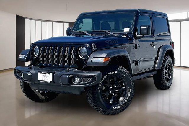 2023 Jeep Wrangler Willys 4WD photo