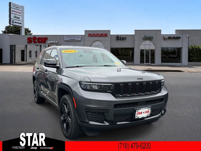 2023 Jeep Grand Cherokee L Altitude 4WD photo