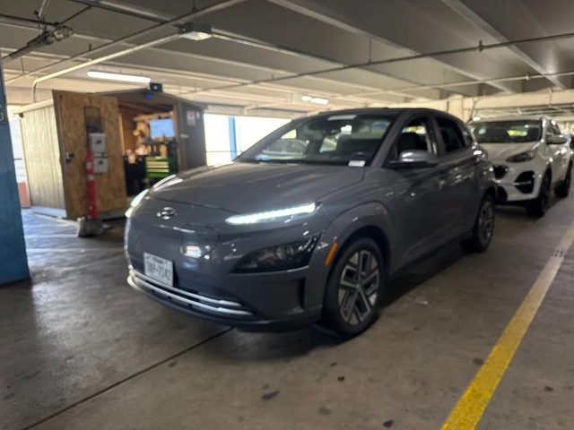 2023 Hyundai Kona SEL FWD photo