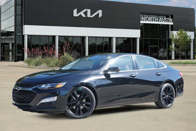 2021 Chevrolet Malibu LT FWD photo