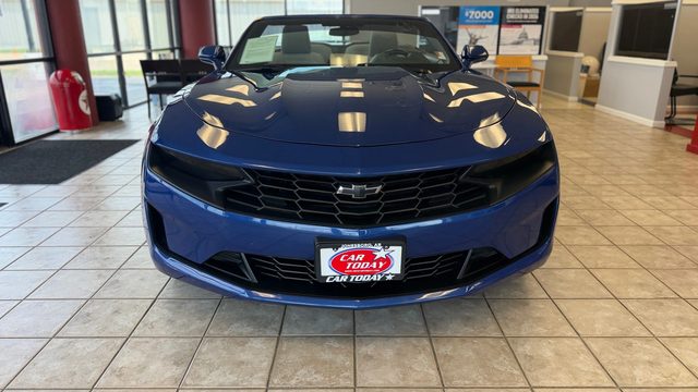 2021 Chevrolet Camaro 1LT RWD photo