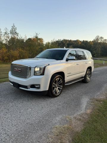 2017 GMC Yukon Denali 4WD photo