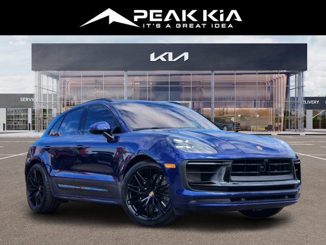 2023 Porsche Macan GTS AWD photo