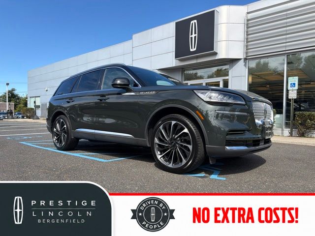 2023 Lincoln Aviator Reserve AWD photo
