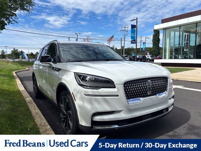 2023 Lincoln Aviator Reserve AWD photo