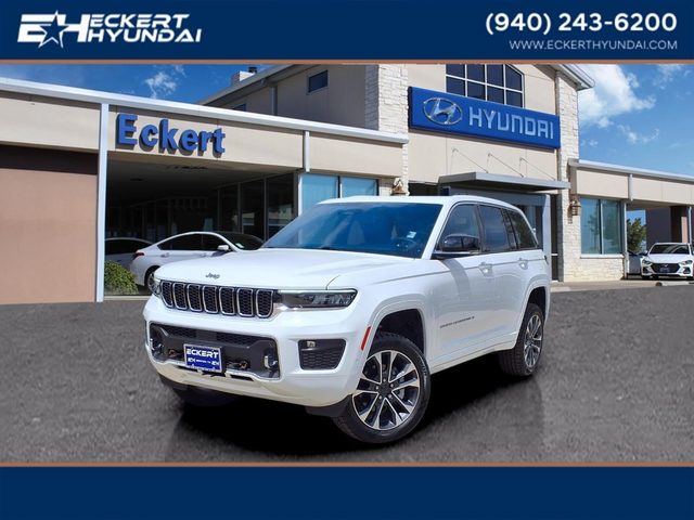 2023 Jeep Grand Cherokee Overland 4WD photo