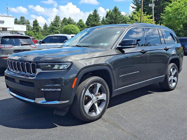 2023 Jeep Grand Cherokee L Limited 4WD photo