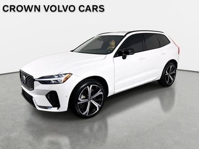 2023 Volvo XC60 Ultimate Dark Theme AWD photo