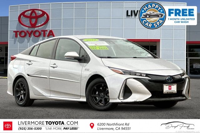 2022 Toyota Prius Prime XLE FWD photo