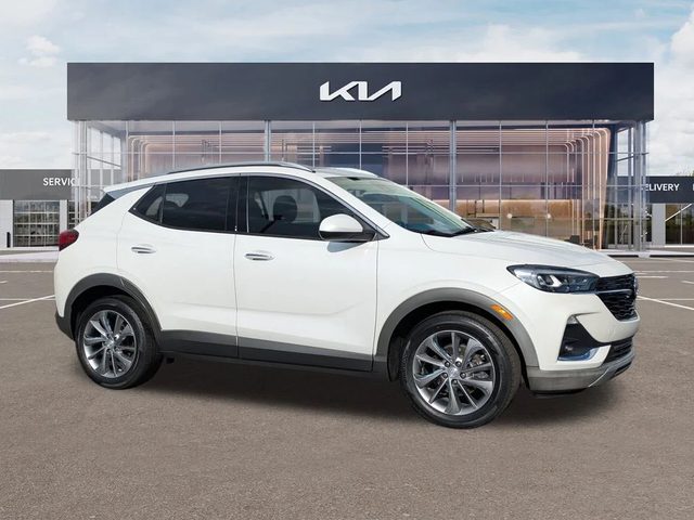 2023 Buick Encore GX Essence FWD photo