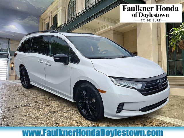 2023 Honda Odyssey Sport FWD photo