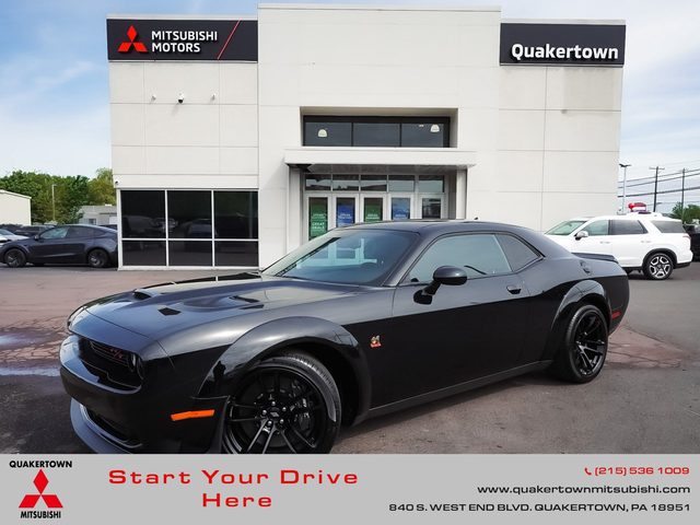 2023 Dodge Challenger R/T Scat Pack Widebody RWD photo