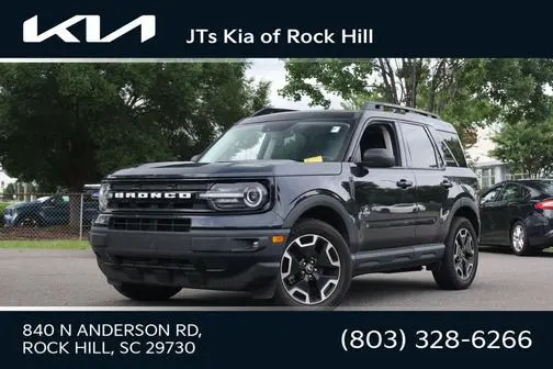 2023 Ford Bronco Sport Outer Banks 4WD photo