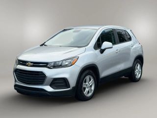 2020 Chevrolet Trax LS FWD photo