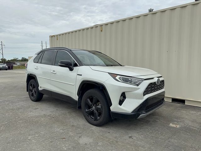 2020 Toyota RAV4 Hybrid XSE AWD photo