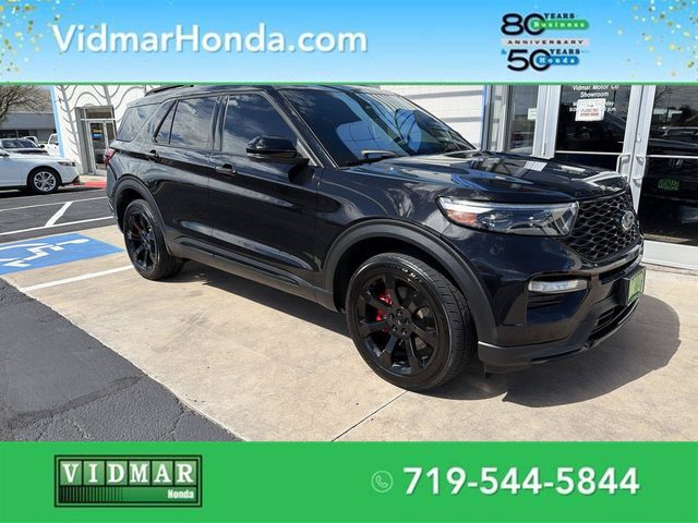 2023 Ford Explorer ST 4WD photo