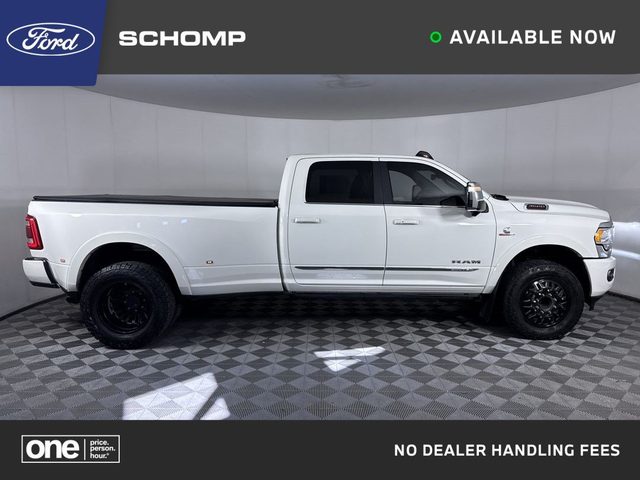 2023 Ram 3500 Limited 4WD photo