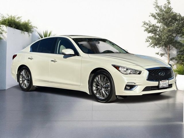 2023 Infiniti Q50 LUXE RWD photo