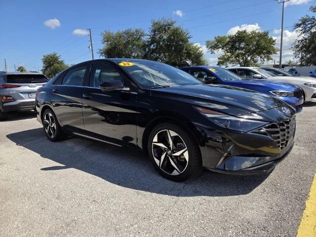 2023 Hyundai Elantra Limited FWD photo