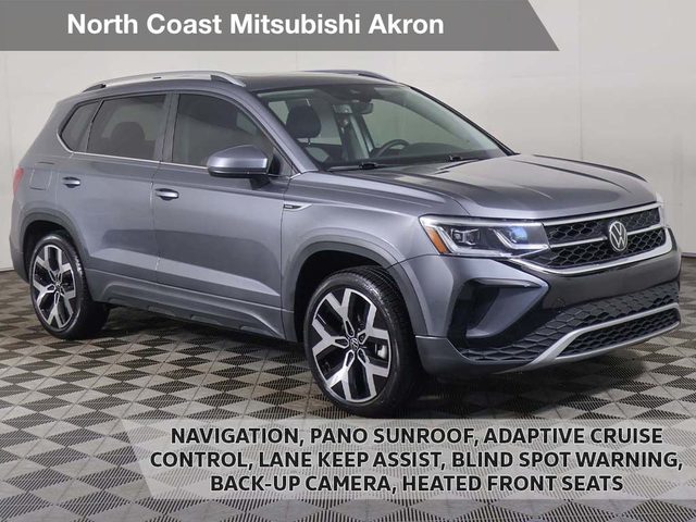 2023 Volkswagen Taos SEL AWD photo