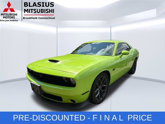 2023 Dodge Challenger R/T RWD photo