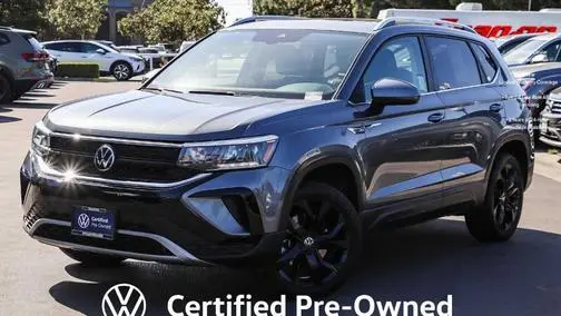 2023 Volkswagen Taos SE FWD photo