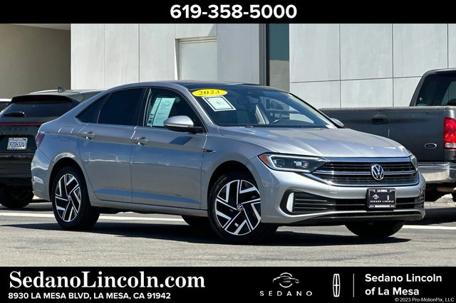 2023 Volkswagen Jetta SEL FWD photo
