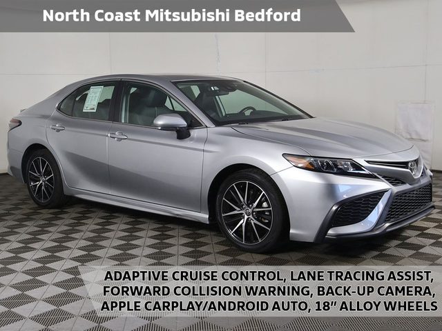 2023 Toyota Camry SE FWD photo