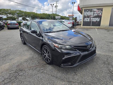 2021 Toyota Camry  FWD photo