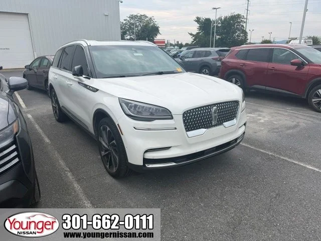 2023 Lincoln Aviator Reserve AWD photo