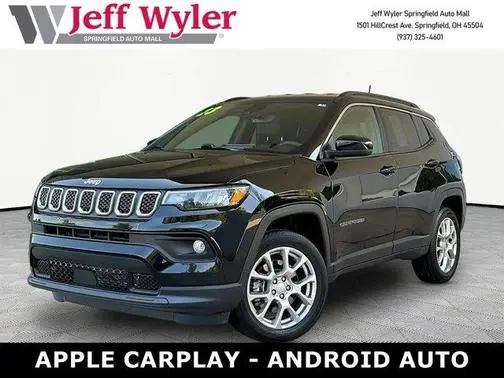2023 Jeep Compass Latitude Lux 4WD photo