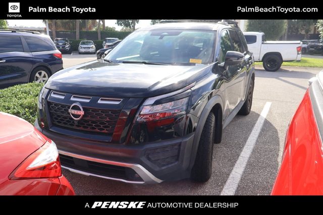 2023 Nissan Pathfinder Rock Creek 4WD photo