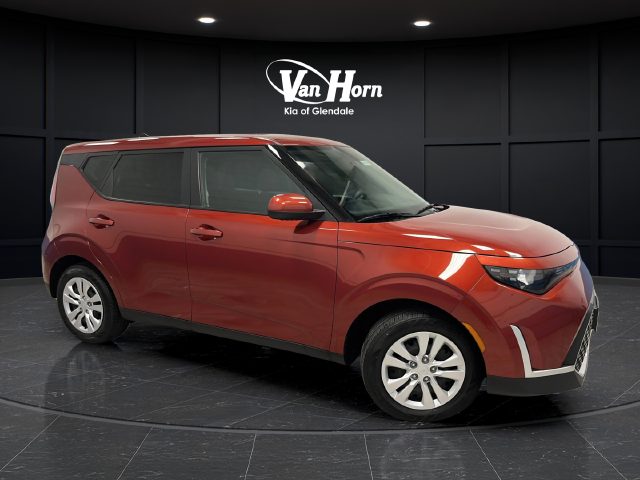 2023 Kia Soul LX FWD photo