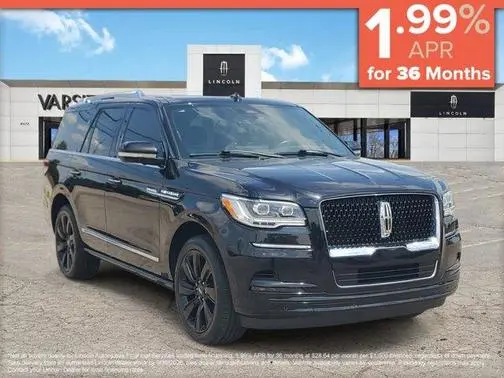 2023 Lincoln Navigator Reserve 4WD photo