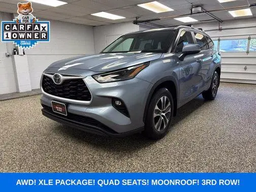 2023 Toyota Highlander XLE AWD photo