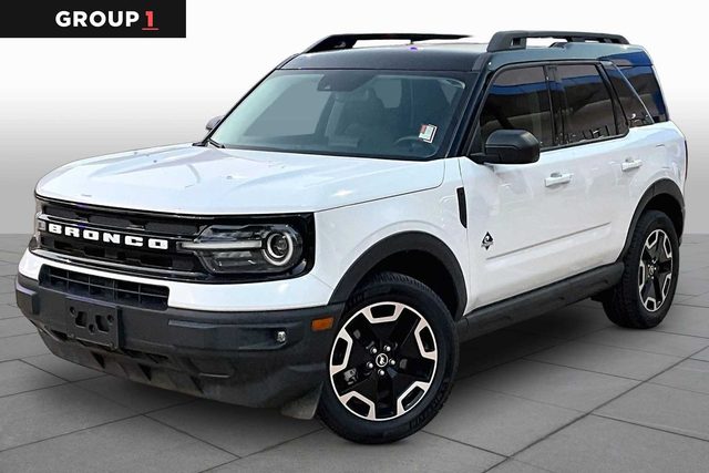 2023 Ford Bronco Sport Outer Banks 4WD photo