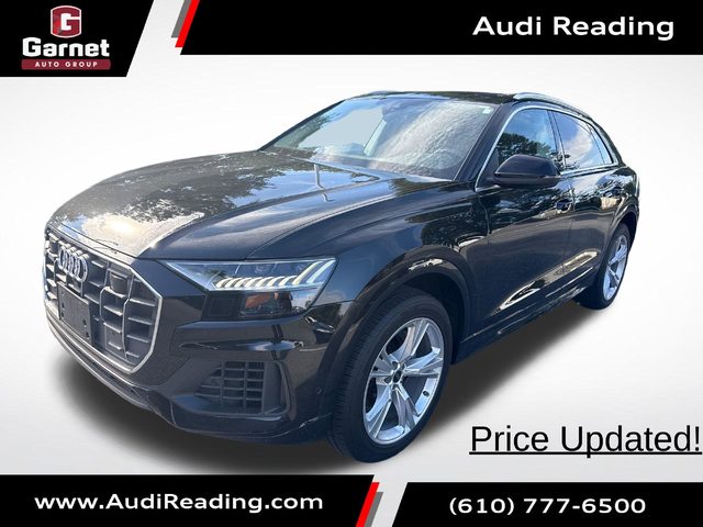 2023 Audi Q8 Premium AWD photo