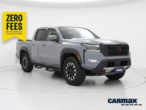 2023 Nissan Frontier PRO-4X 4WD photo
