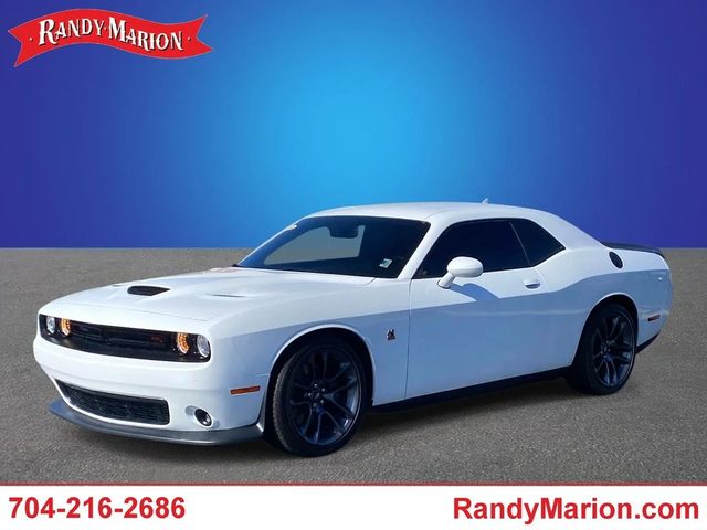 2023 Dodge Challenger R/T Scat Pack RWD photo