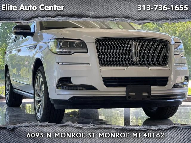 2023 Lincoln Navigator Reserve 4WD photo