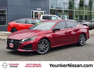 2023 Nissan Altima 2.0 SR FWD photo