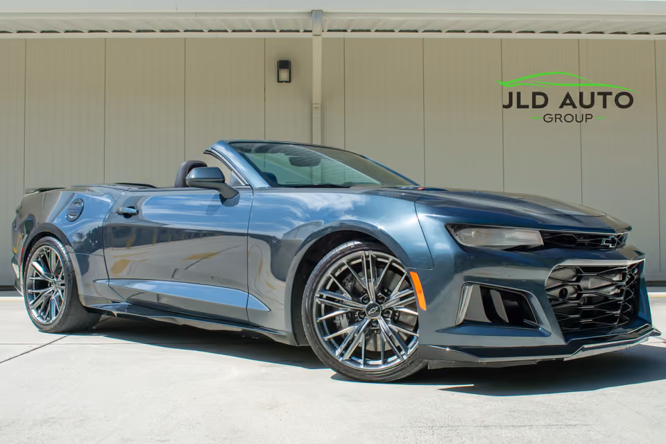 2023 Chevrolet Camaro ZL1 RWD photo