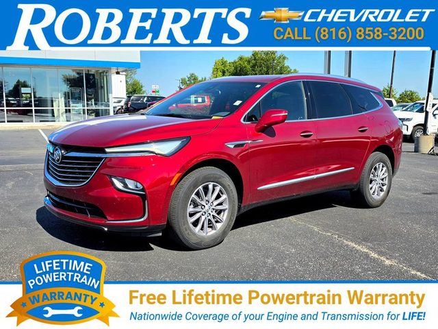 2023 Buick Enclave Essence AWD photo