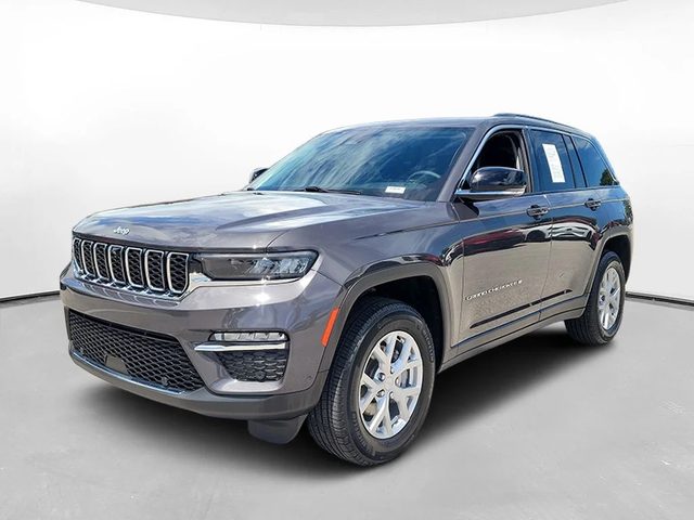 2023 Jeep Grand Cherokee Limited RWD photo