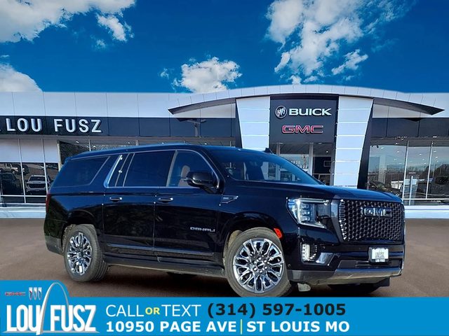 2023 GMC Yukon XL Denali Ultimate 4WD photo
