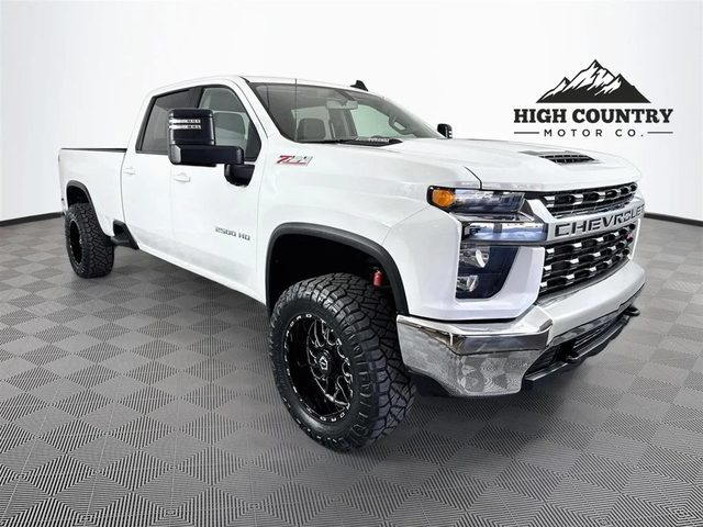 2023 Chevrolet Silverado 2500HD LT 4WD photo